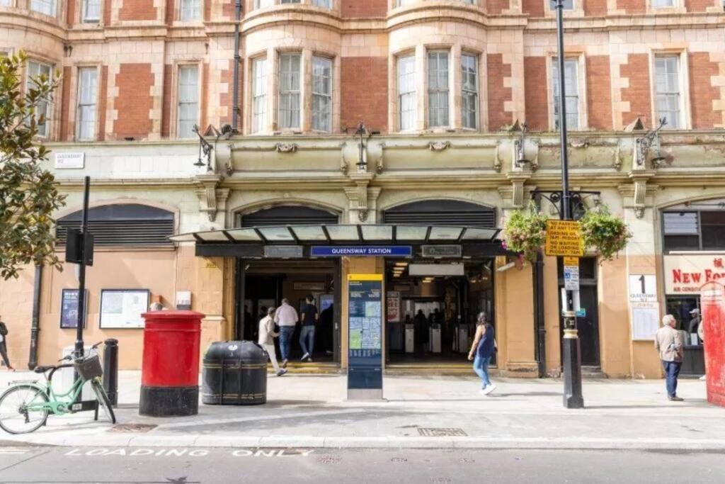 Modern Hyde Park Home With Private Entrance & Private Back Patio Near Bayswater & Paddington Stations Londra Esterno foto