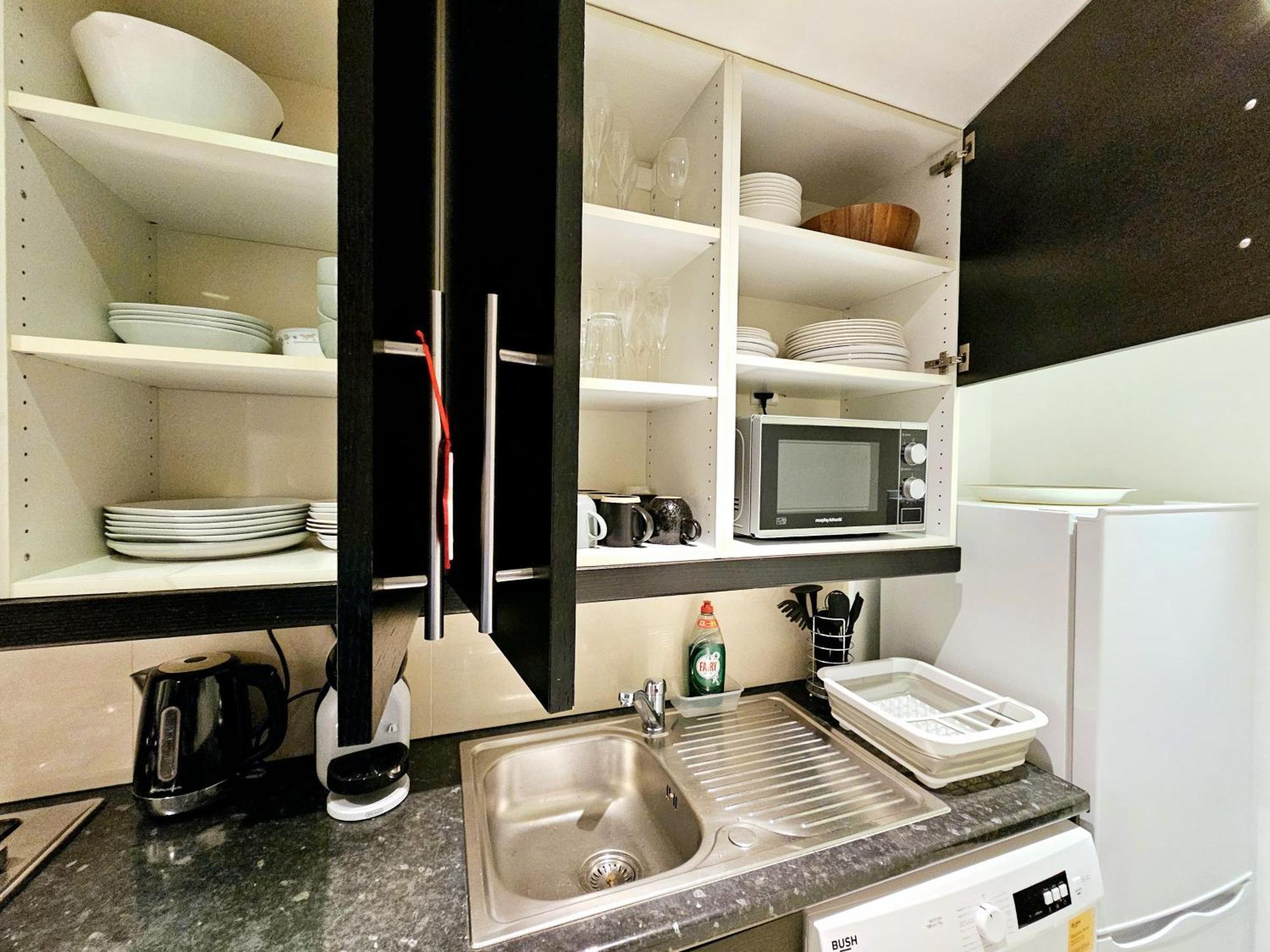 Modern Hyde Park Home With Private Entrance & Private Back Patio Near Bayswater & Paddington Stations Londra Esterno foto